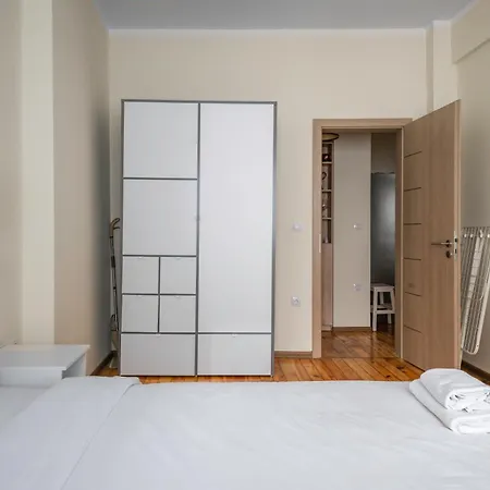 Stylish Cityhub Retreat In Center By Flat Mаnager Apartment *